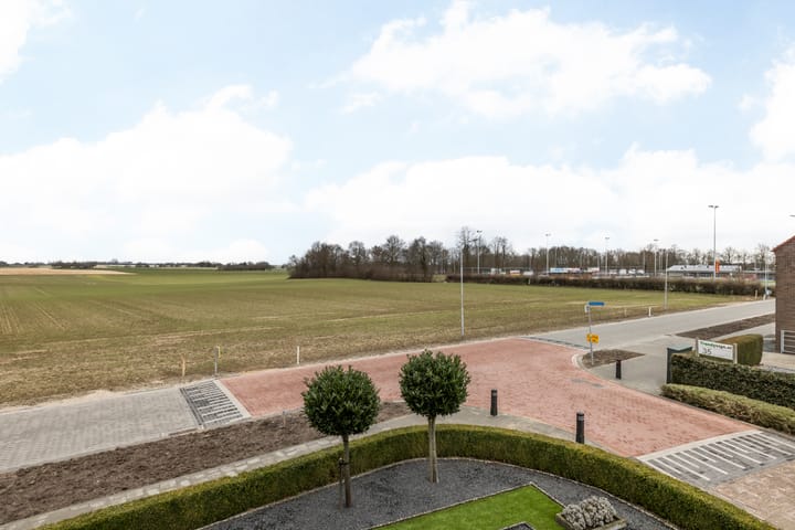 Foto 23 van Mesweg 37