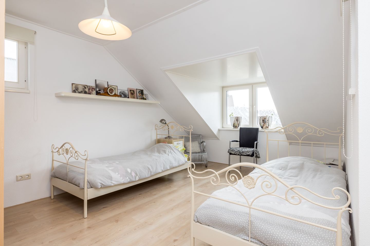 Foto 25 van Mesweg 37