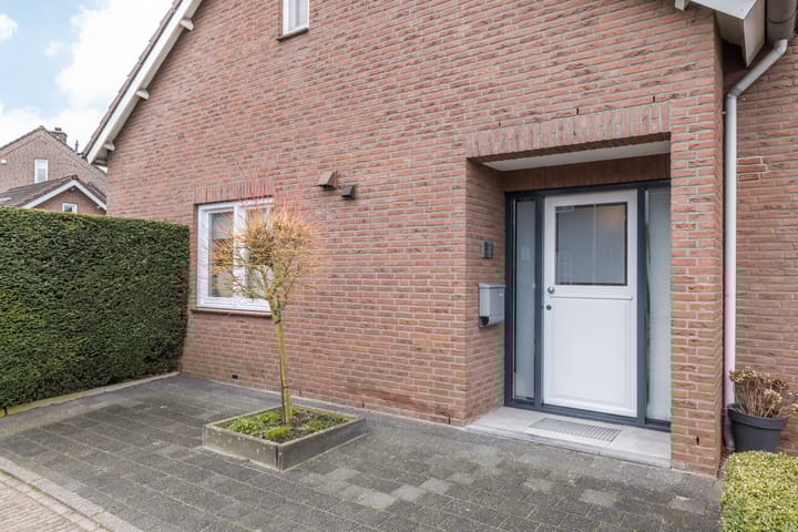 Foto 45 van Mesweg 37