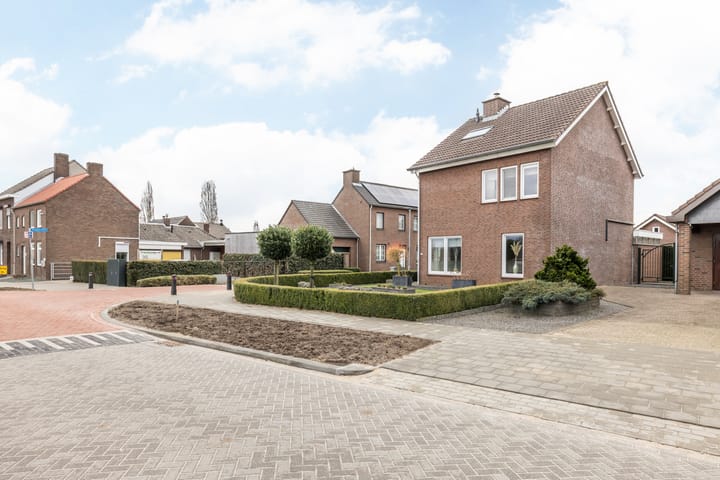 Foto 48 van Mesweg 37