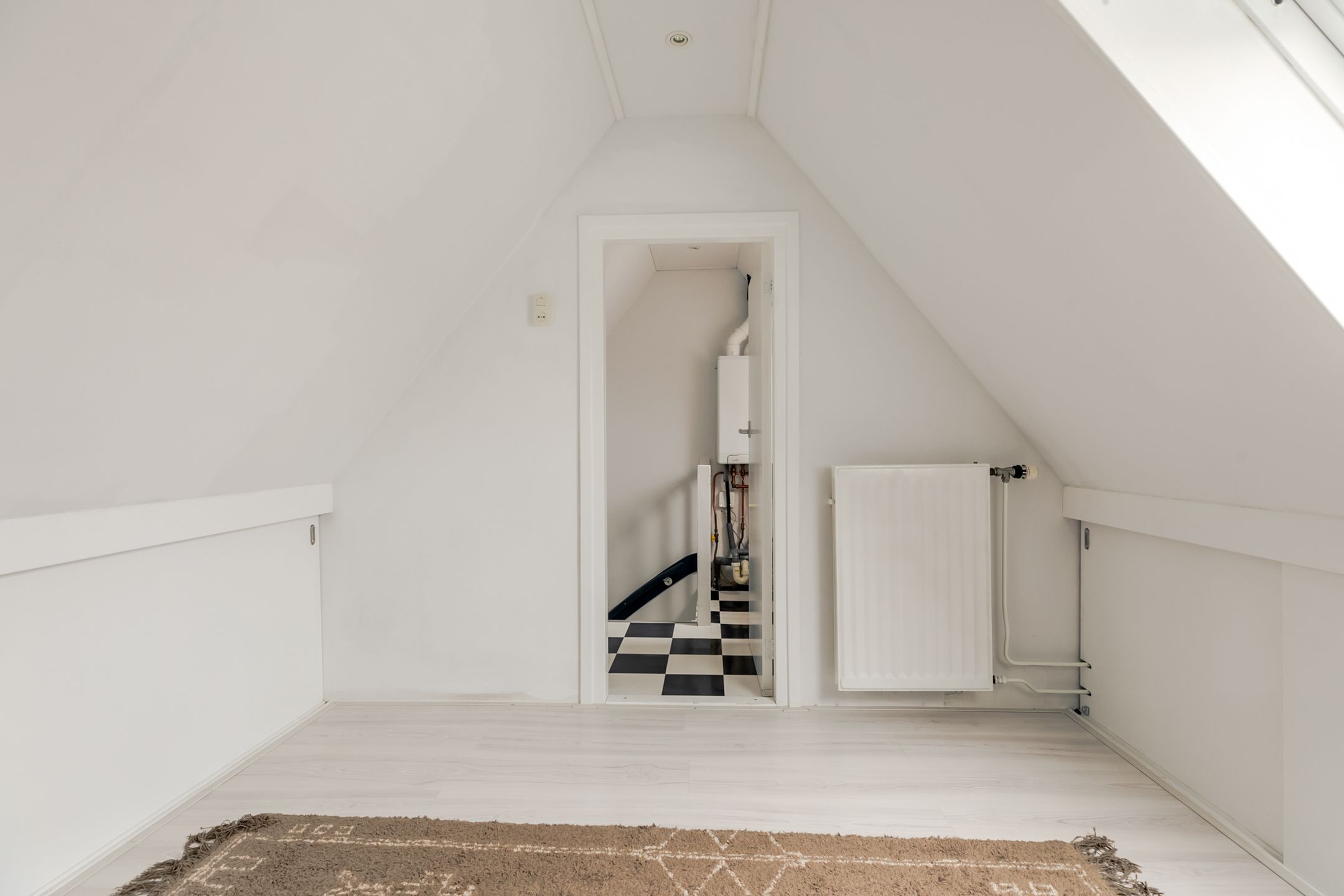 Foto 33 van Leeuwendalersstraat 19