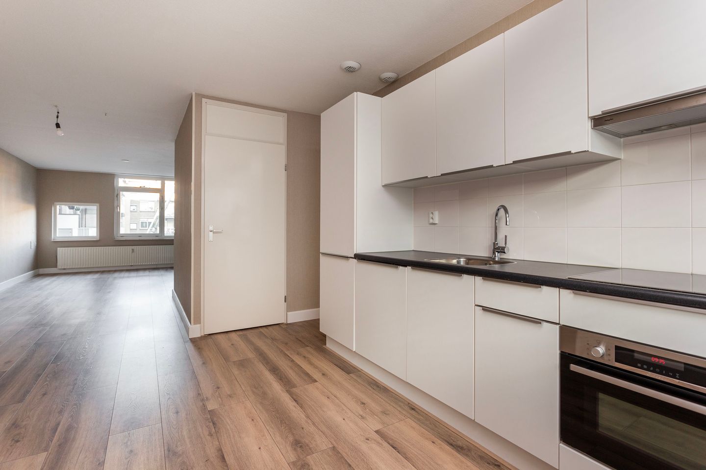 Foto 10 van Muntplein 125