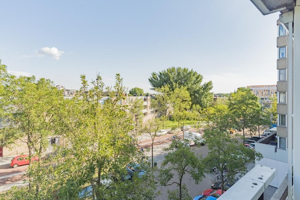 Foto 21 van Adriaan van Bergenstraat 348