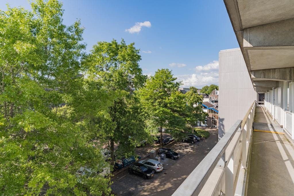 Foto 24 van Adriaan van Bergenstraat 348