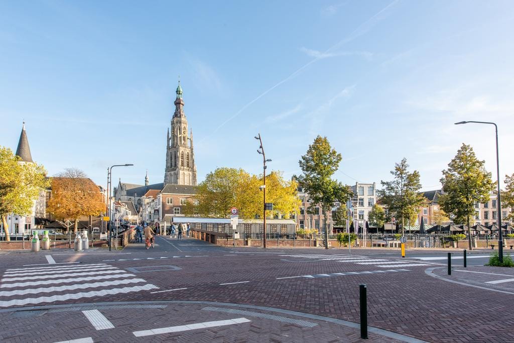 Foto 30 van Adriaan van Bergenstraat 348