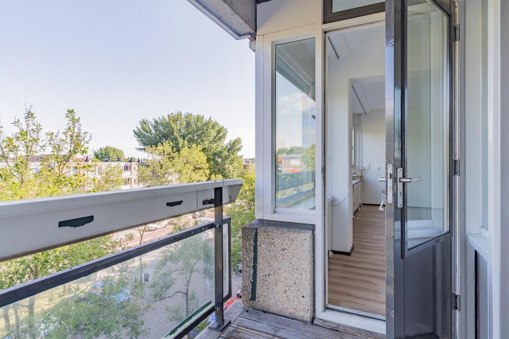 Foto 19 van Adriaan van Bergenstraat 348