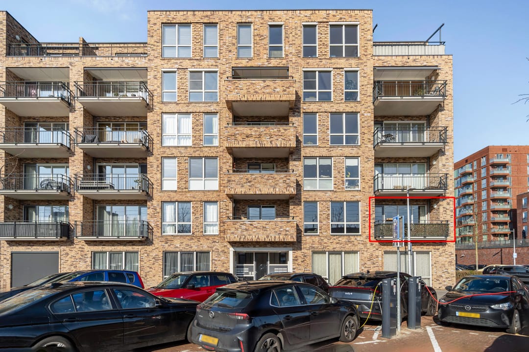 Foto 38 van Louis Armstronglaan 734