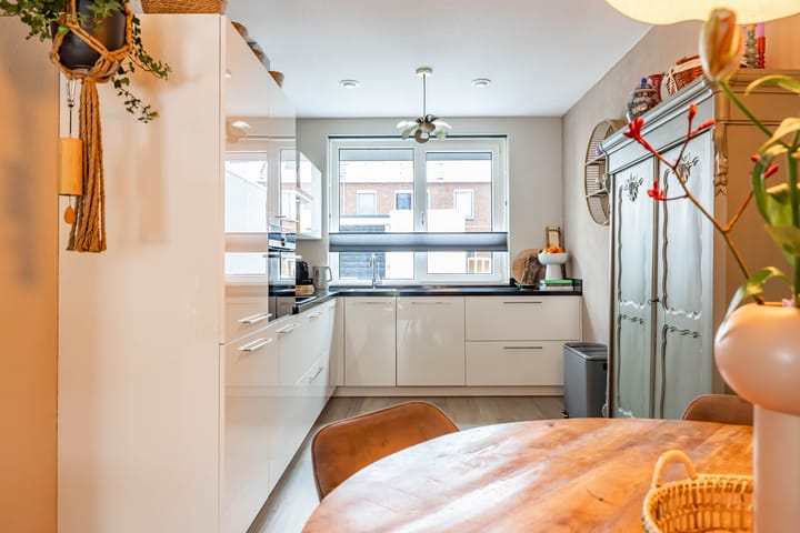 Foto 16 van Burgemeester de Sitterstraat 16