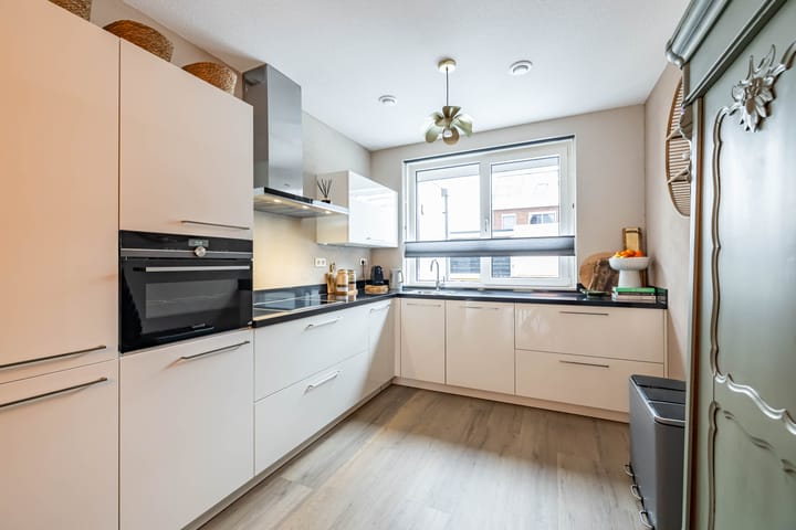 Foto 3 van Burgemeester de Sitterstraat 16