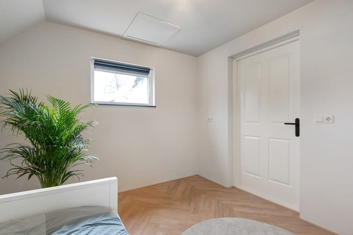 Foto 28 van Oosteinde 33