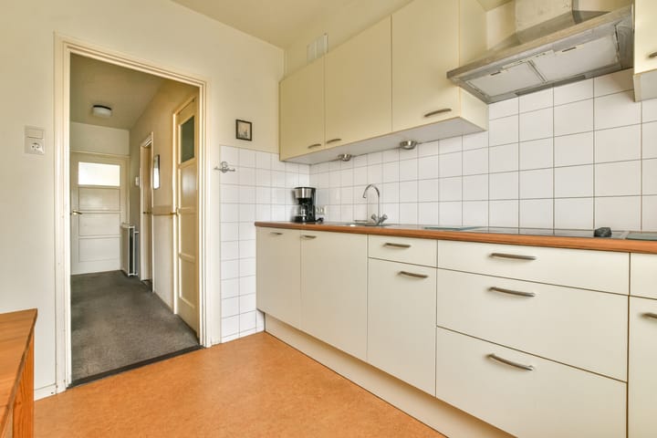 Photo 15 of Emmakade 37-BV