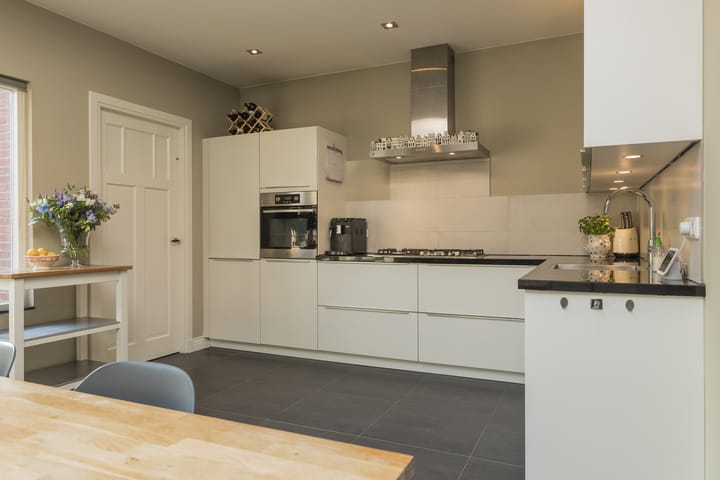 Foto 15 van Hendrik Peeperkornstraat 8