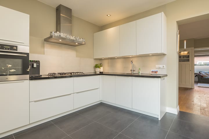 Foto 17 van Hendrik Peeperkornstraat 8