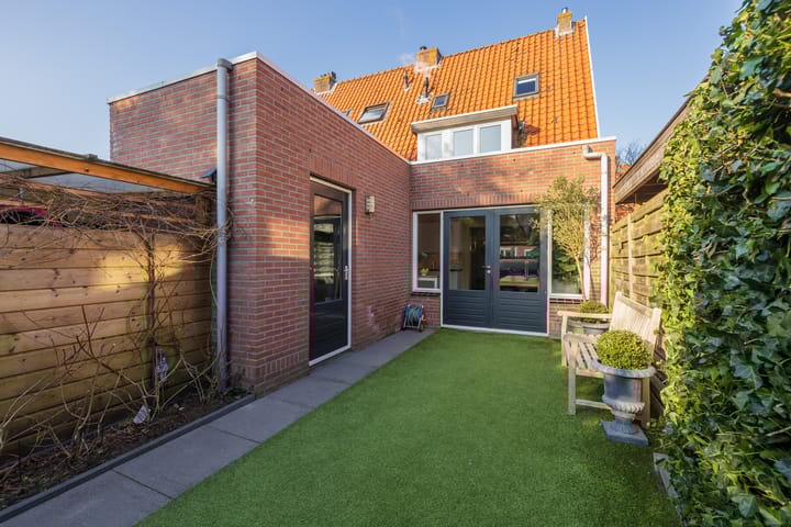 Foto 27 van Hendrik Peeperkornstraat 8