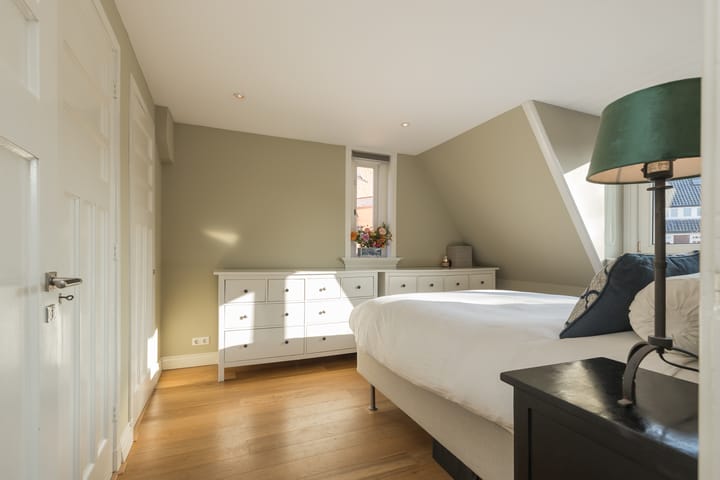 Foto 39 van Hendrik Peeperkornstraat 8