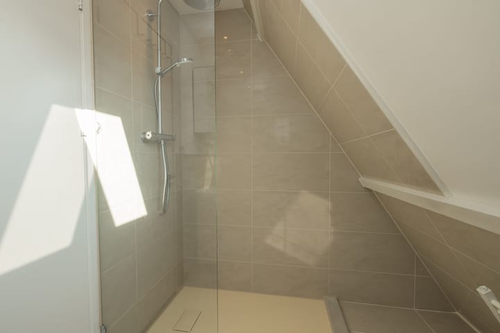 Foto 51 van Hendrik Peeperkornstraat 8