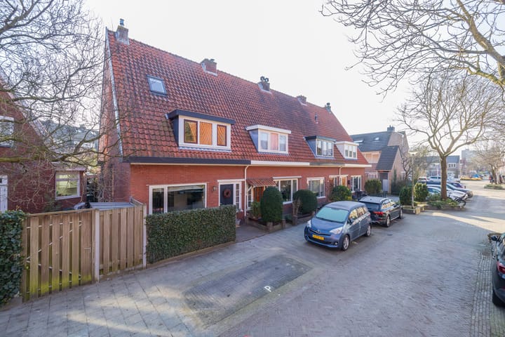 Foto 59 van Hendrik Peeperkornstraat 8