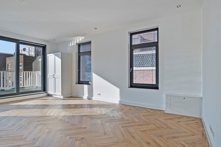 Foto 4 van Fahrenheitstraat 12