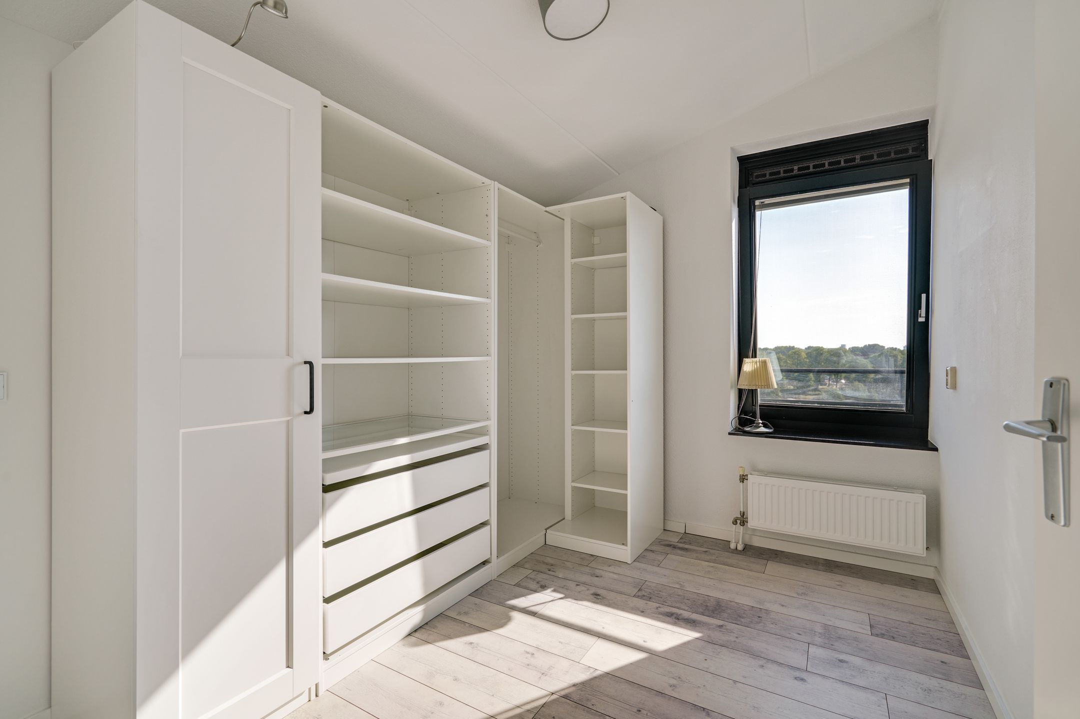 Photo 15 of H. Diesveldsingel 196