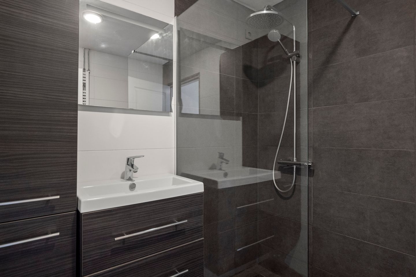 Photo 4 of Wilhelminastraat 76