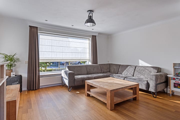 Foto 2 van Vladerackenstraat 8