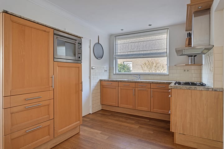 Foto 9 van Vladerackenstraat 8