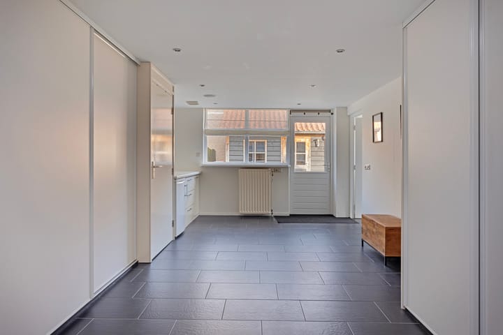 Foto 18 van Vladerackenstraat 8