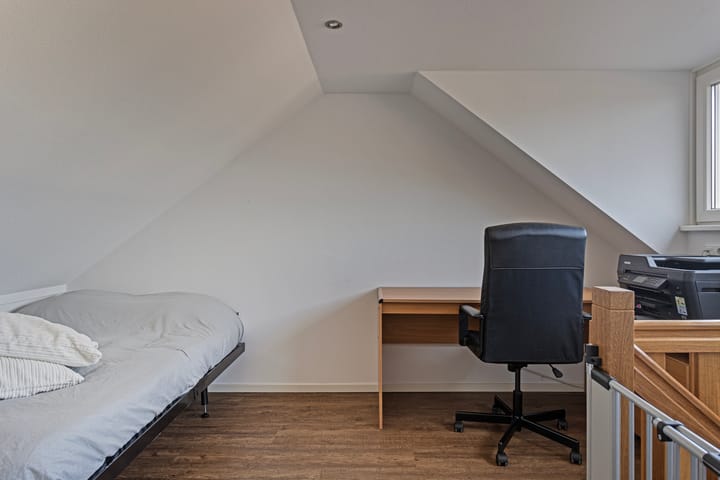 Foto 29 van Vladerackenstraat 8