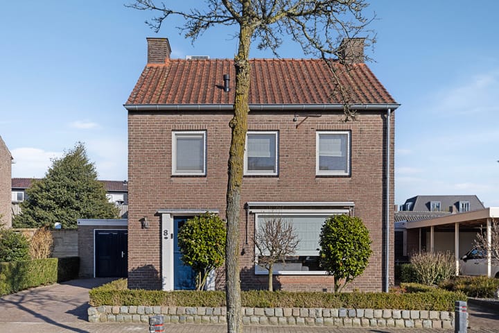 Foto 48 van Vladerackenstraat 8