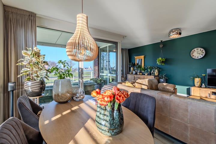 Foto 19 van Koninginnelaan 50