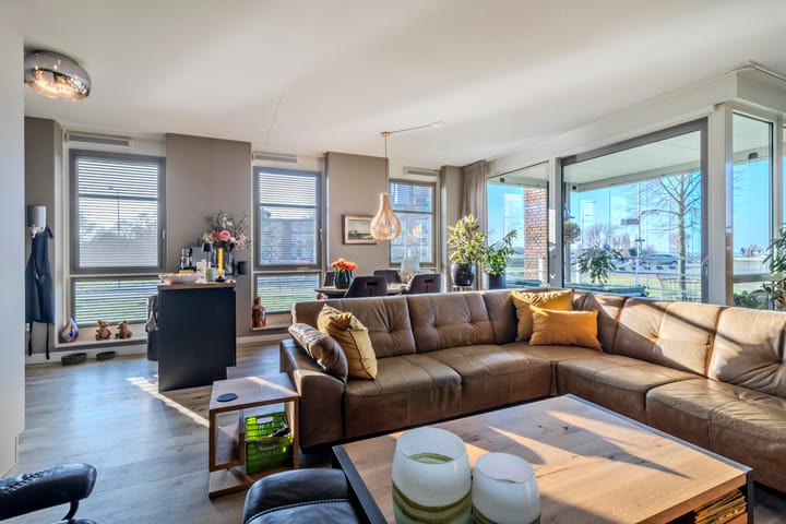 Foto 28 van Koninginnelaan 50