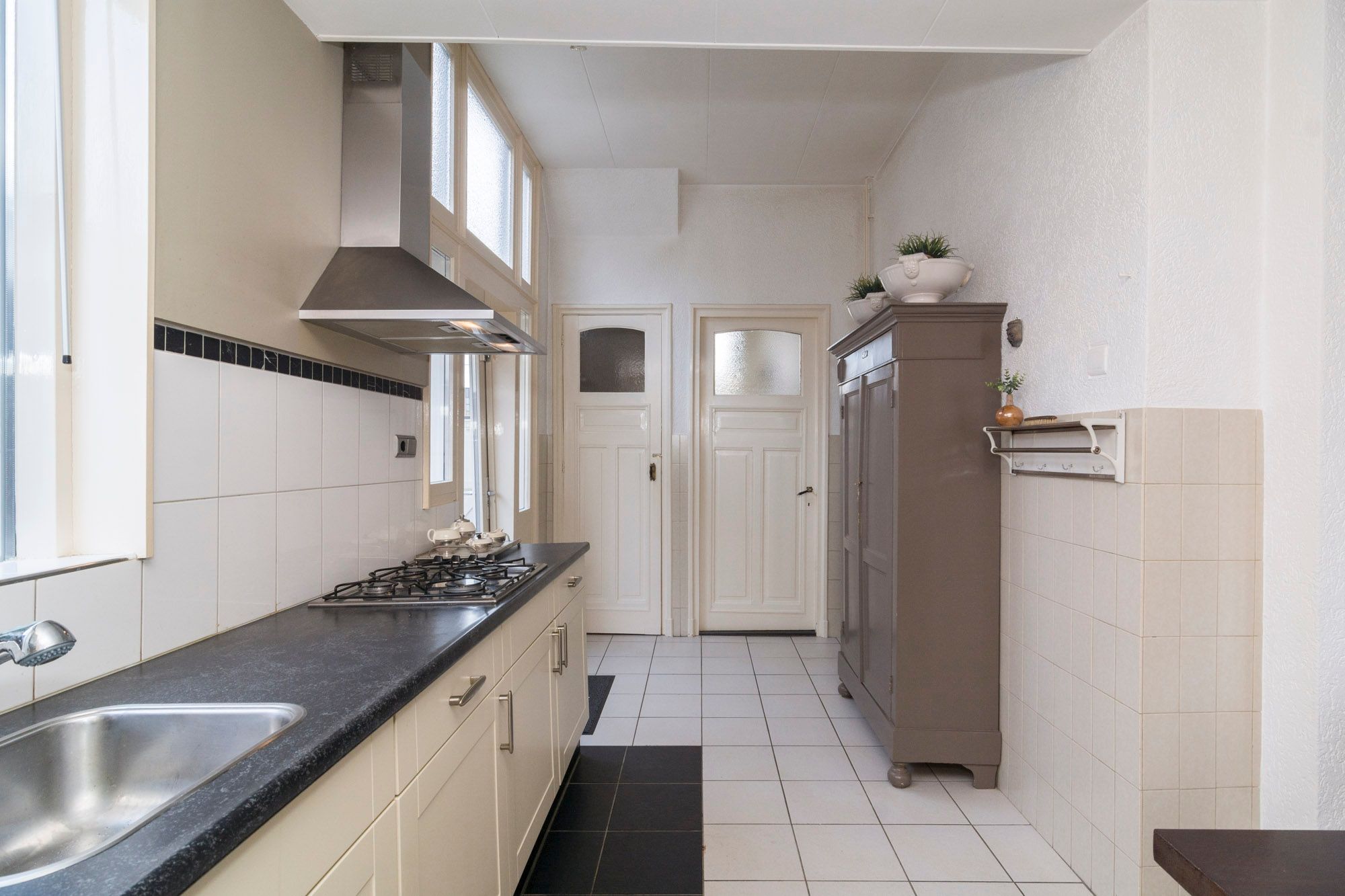 Foto 12 van Badhuisstraat 2