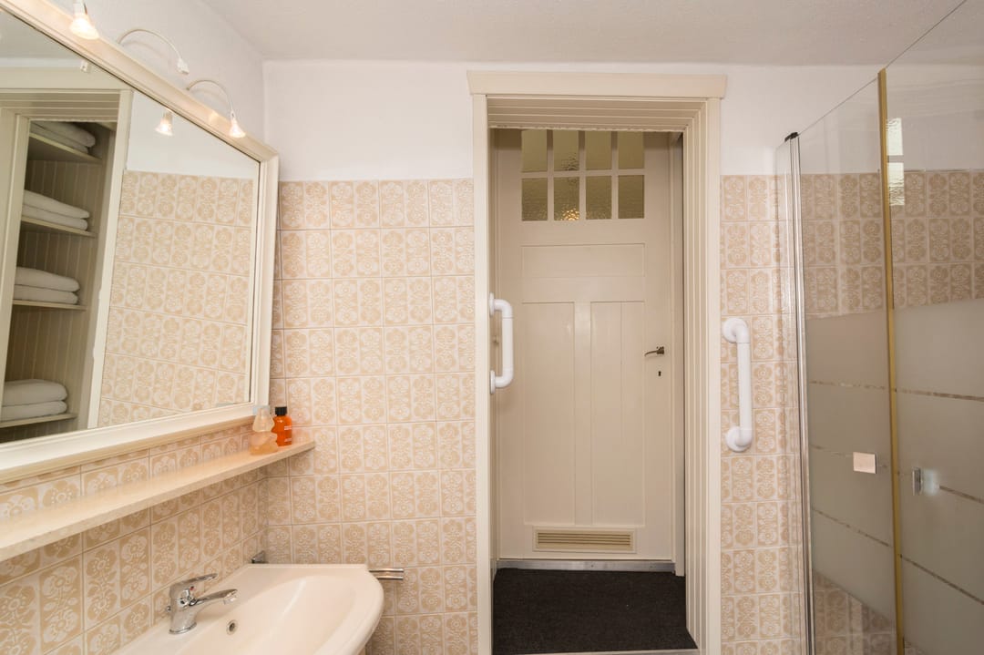 Foto 28 van Badhuisstraat 2