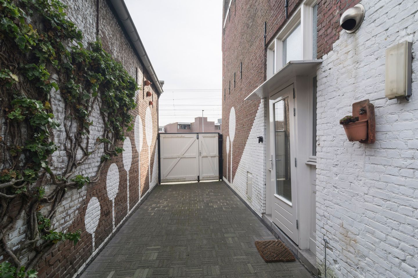 Foto 44 van Badhuisstraat 2