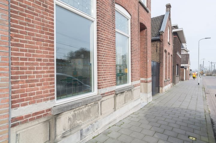 Foto 48 van Badhuisstraat 2