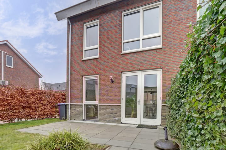 Foto 43 van Ananta Toerstraat 39