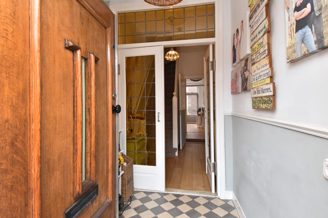 Foto 11 van Gevers Deynootweg 84