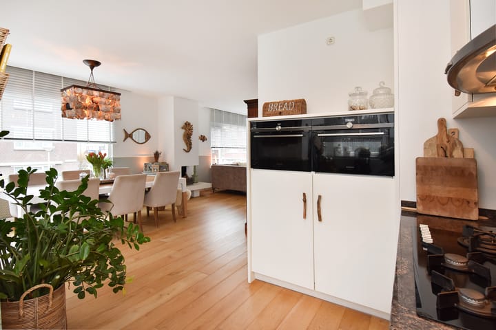 Foto 44 van Gevers Deynootweg 84