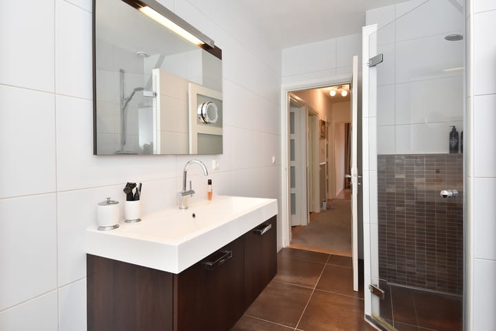 Foto 61 van Gevers Deynootweg 84