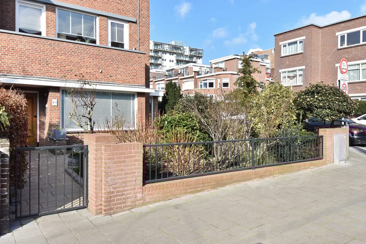 Foto 63 van Gevers Deynootweg 84