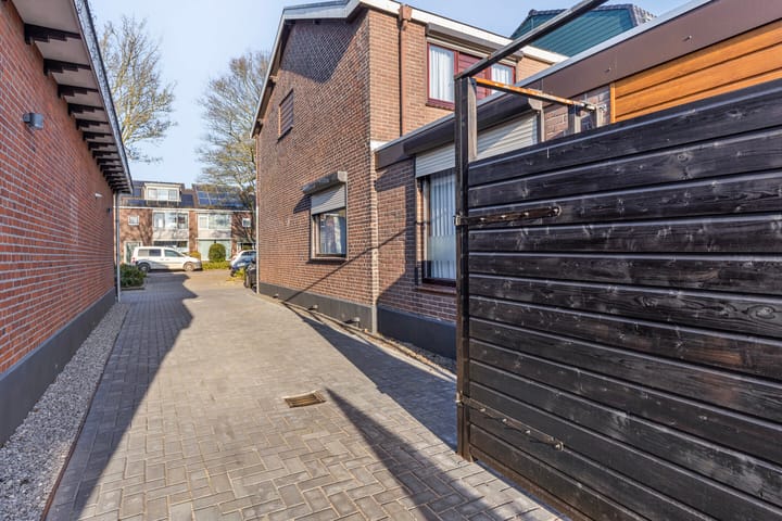 Foto 25 van Hoeksekade 76