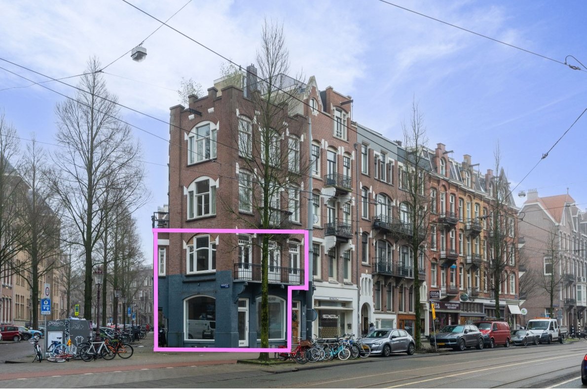 View photo 2 of Van Baerlestraat 53-H