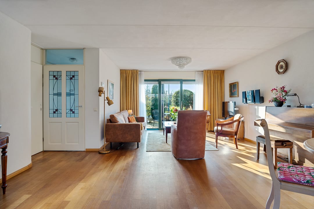 Foto 1 van Van Dijcksbruin 20