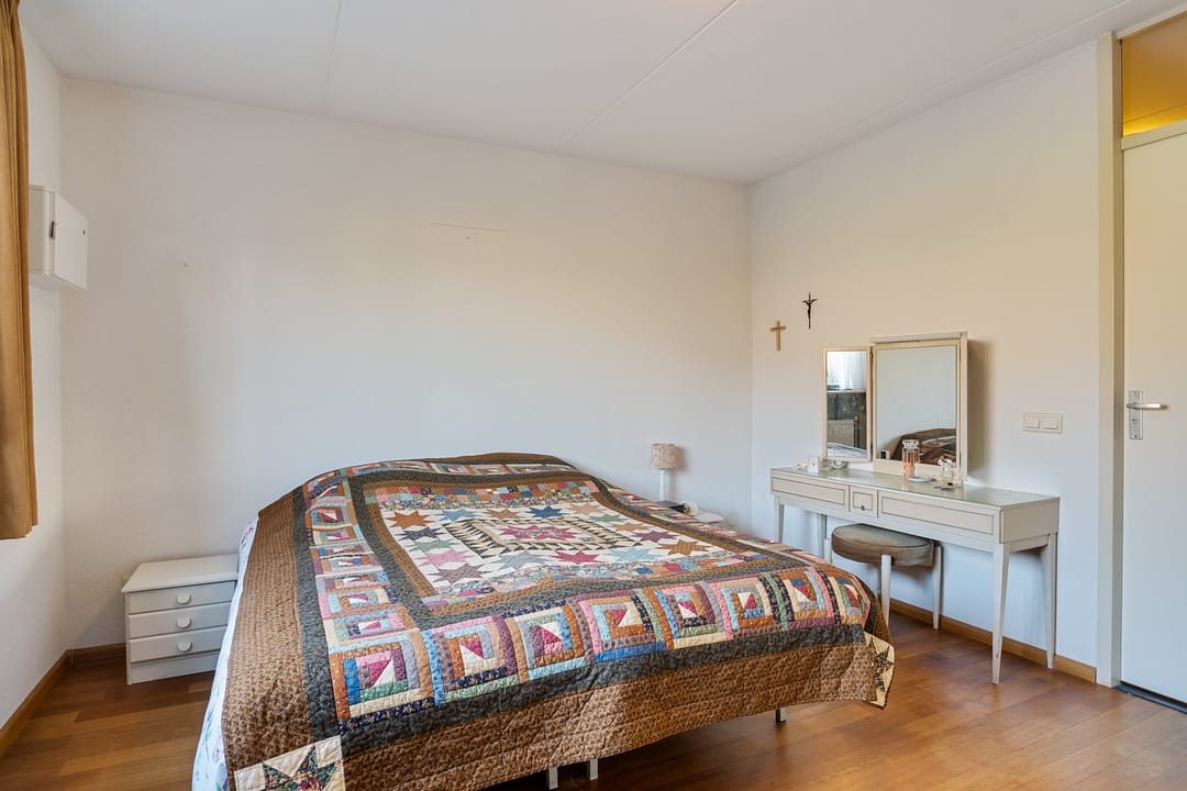 Foto 26 van Van Dijcksbruin 20