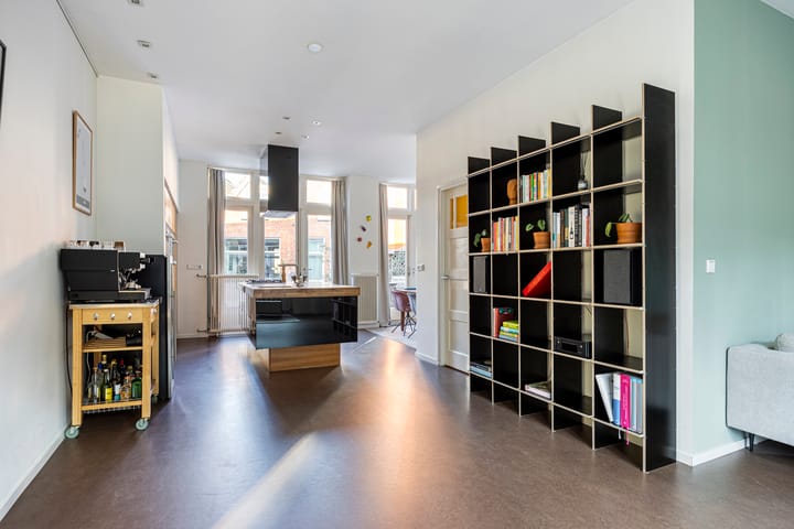 Foto 22 van W.A. Scholtenstraat 4-A