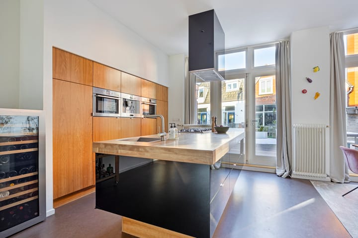 Foto 23 van W.A. Scholtenstraat 4-A