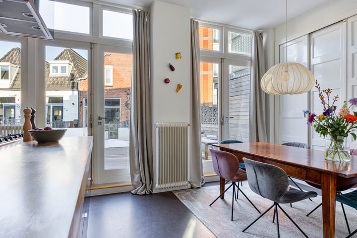 Foto 27 van W.A. Scholtenstraat 4-A