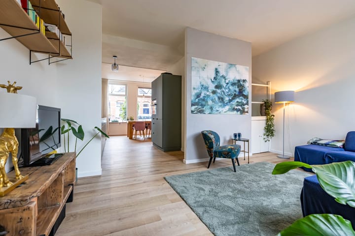 Foto 18 van Eerste Spoorstraat 13