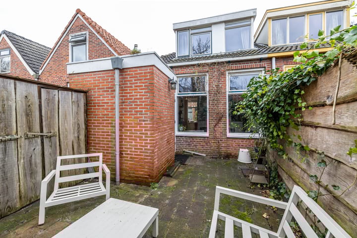 Foto 25 van Eerste Spoorstraat 13