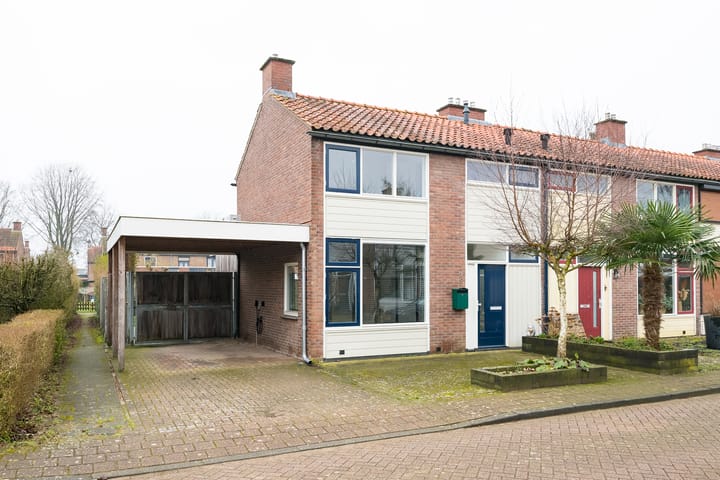 Foto 4 van Meidoornstraat 8